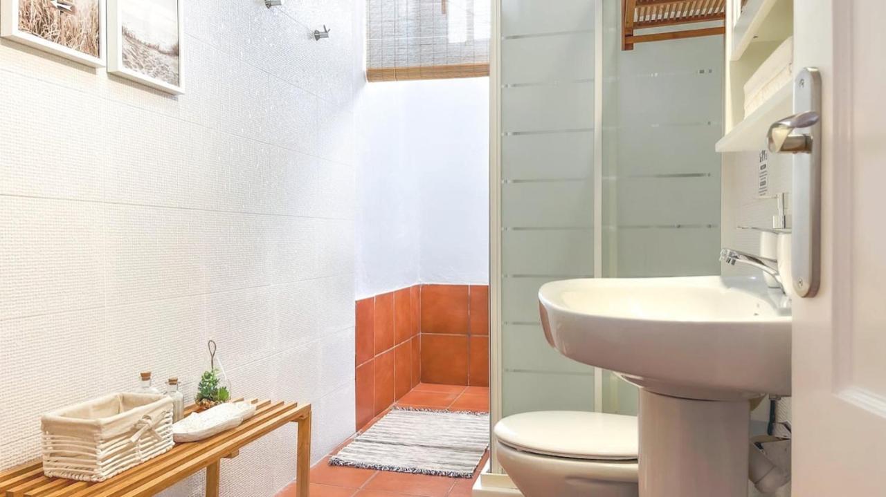 فيلا Harmony Beach House - 2Br Sea Views Terrace تيلدي المظهر الخارجي الصورة